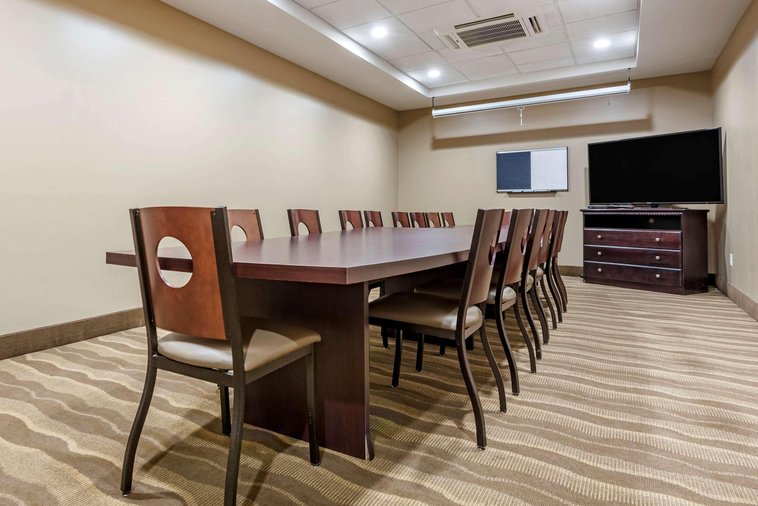 Comfort Inn & Suites Farmington - Victor Bagian luar foto