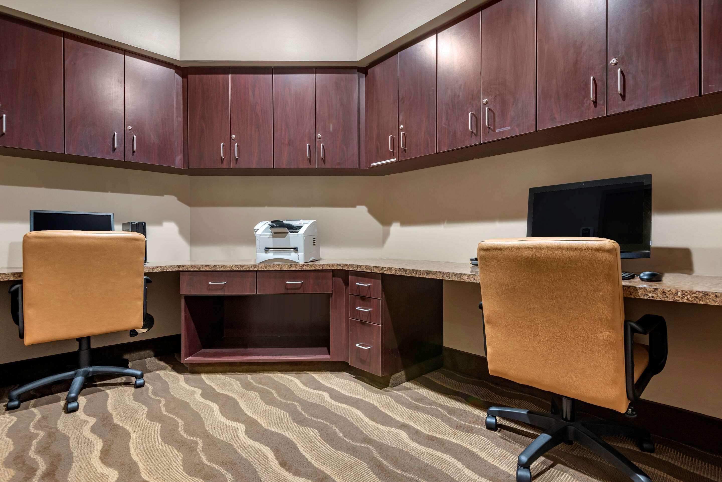 Comfort Inn & Suites Farmington - Victor Bagian luar foto